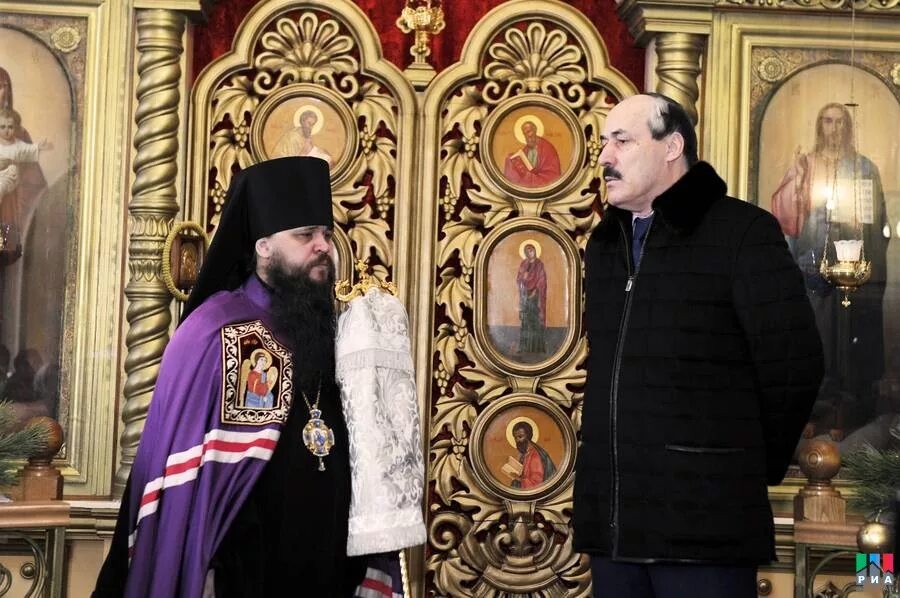 Храм святого равноапостольного князя владимира (махачкала). Православные церкви в дагестане. Рпц дагестан. Махачкала город православный храм. Православные церкви в дагестане.