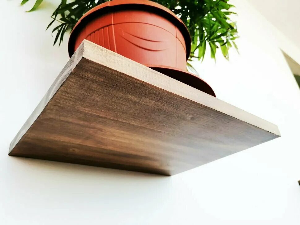 Парящие полки. Jysk полка навесная. Скрытые полкодержатели для дсп 16 мм. Как сделать полку со скрытым креплением. Полка spaceo со скрытым креплением.