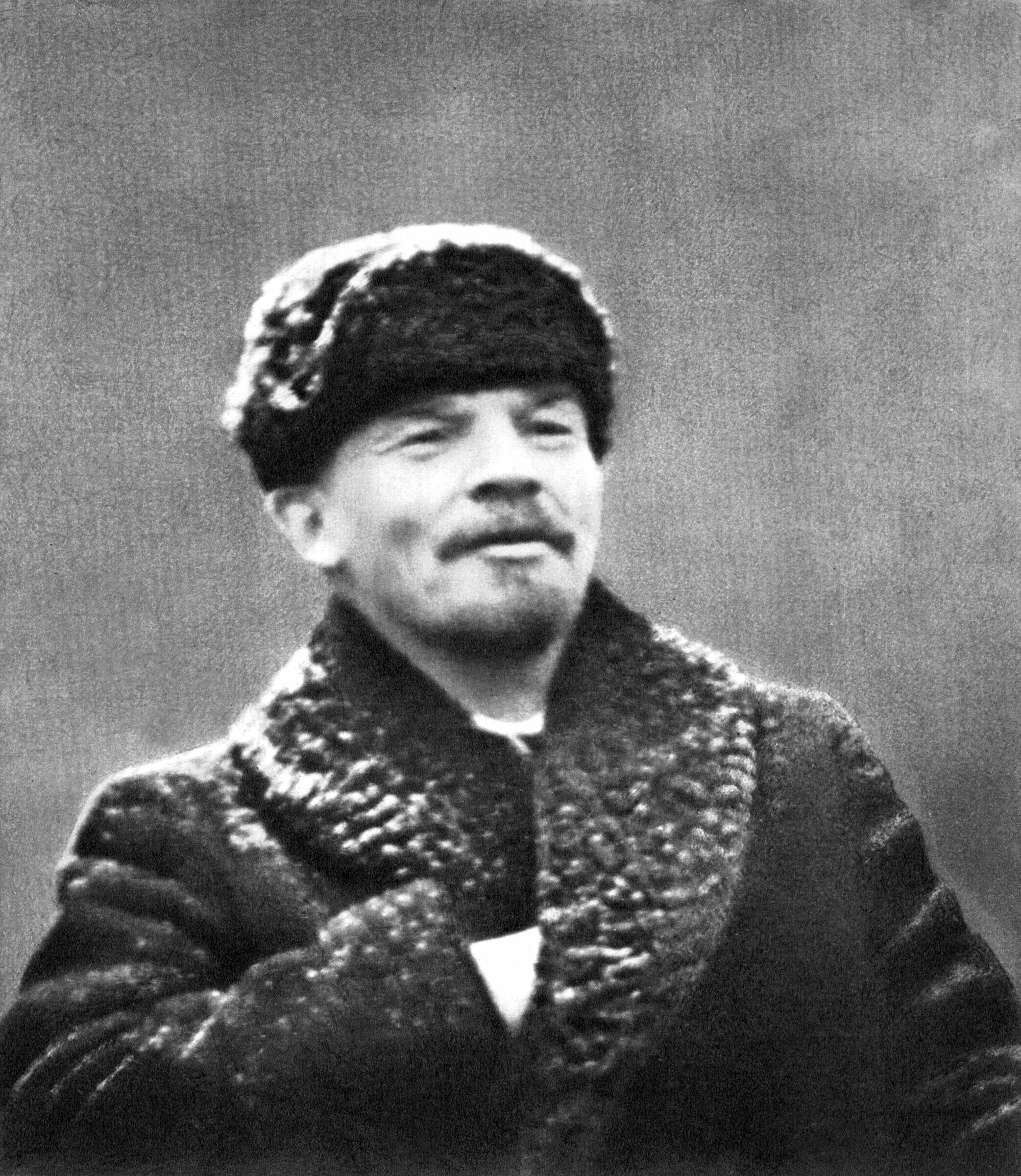Ленин 1890. Ленин 1919. Ленин 1893.
