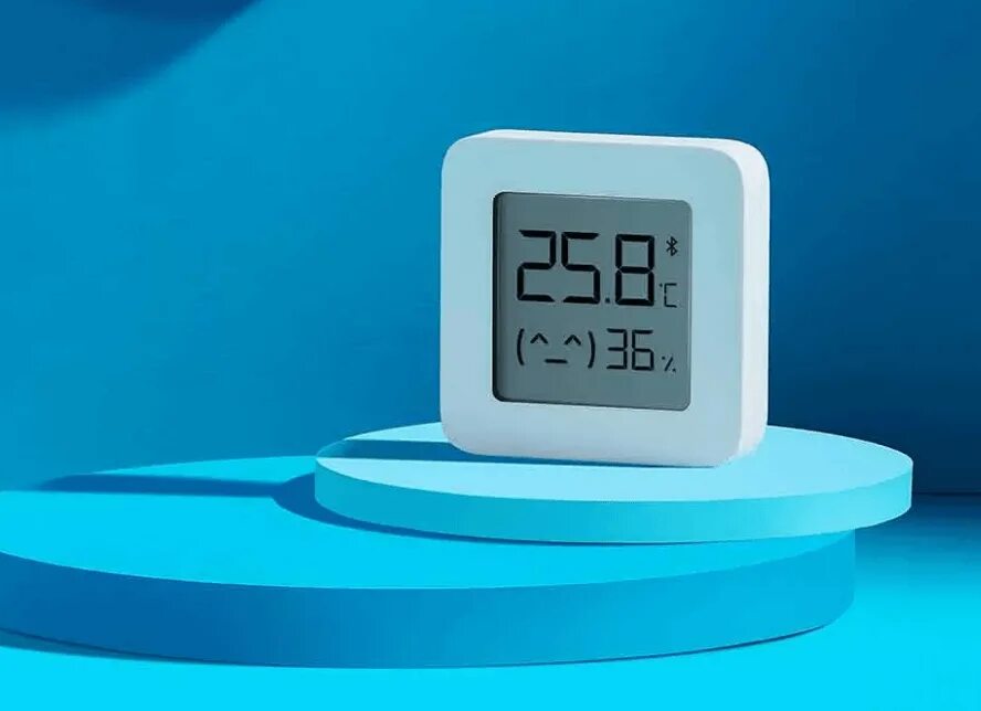 Humidity monitor clock. Humidity monitor clock