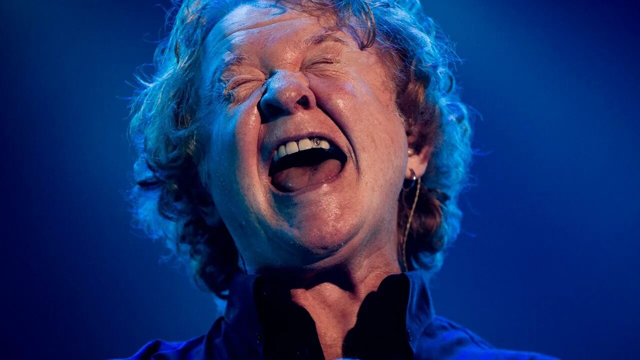 Группа simply Red. Симпли ред солист. Солист Симпли ред молодой. Simply Red в молодости. Слушать simply