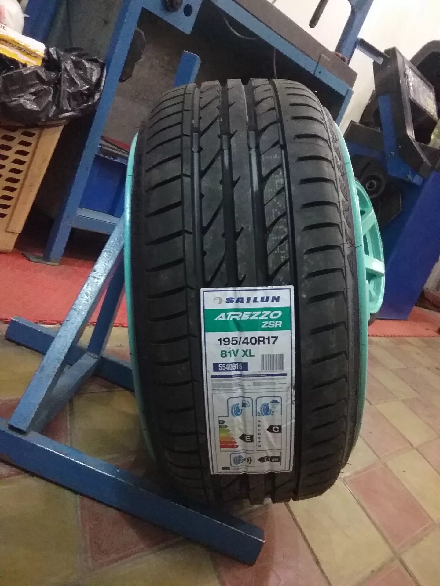 Шины zmax zealion отзывы. Sailun Atrezzo ZSR 195/40 r17. Sailun Atrezzo ZSR SUV 315/35 r20. 195/40 R17 Sailun Atrezzo ZSR 81v XL. 315/35 R20 Sailun Atrezzo ZSR SUV XL 110y.