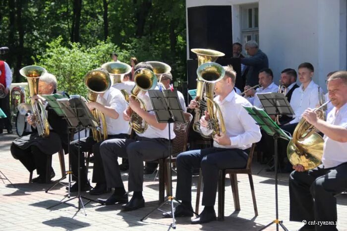 оркестр духовых инструментов михайлов рязанская область. духовой оркестр михайлов рязанская область. духовой оркестр. военный образцовый оркестр почётного караула москва. оркестр вальсов штрауса.