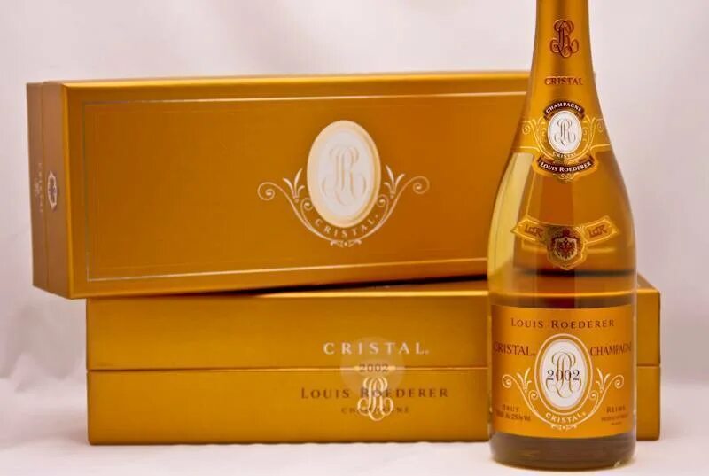 Шампанское кристалл. Луи Родерер Кристаль. Louis Roederer Champagne Cristal. Кристалл Луи Родерер брют. Шампанское Кристалл брют 1990.
