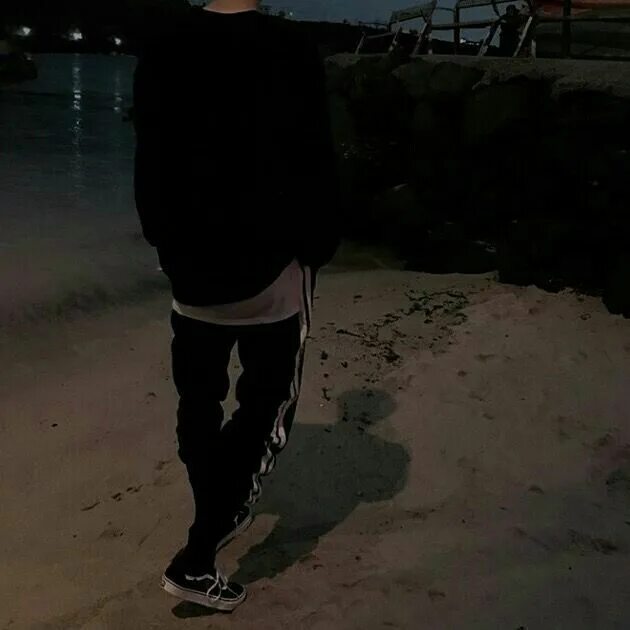 Late night boy. Dark aesthetic корейцев. Late night drive. Late night three. Late night three.