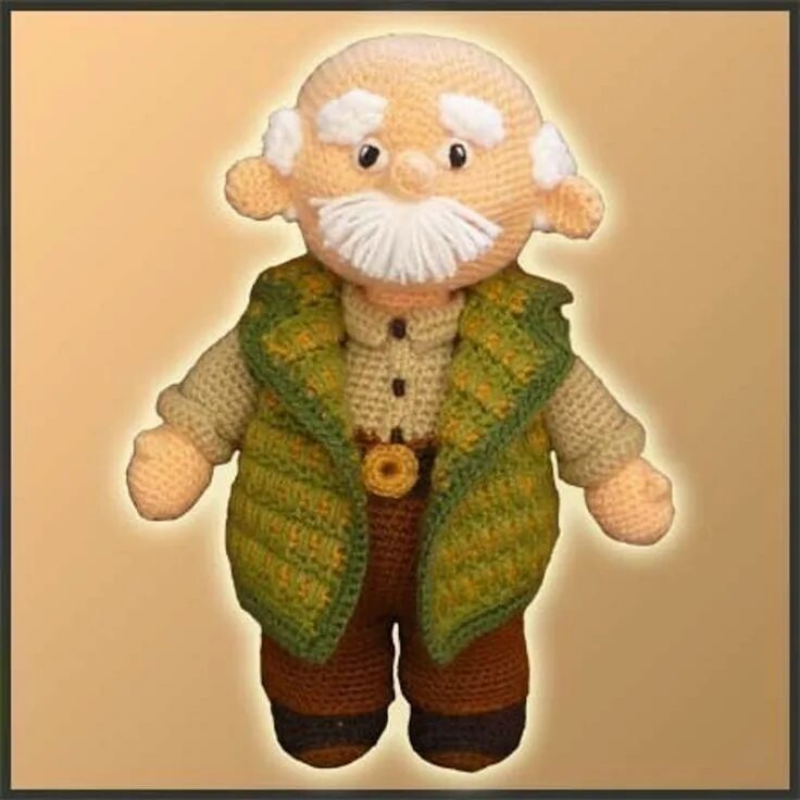 Вязаный человек. Вязаная кукла дедушка. Вязаные дед и баба. Бабушка связала дедушку. Вязаный дедушка.