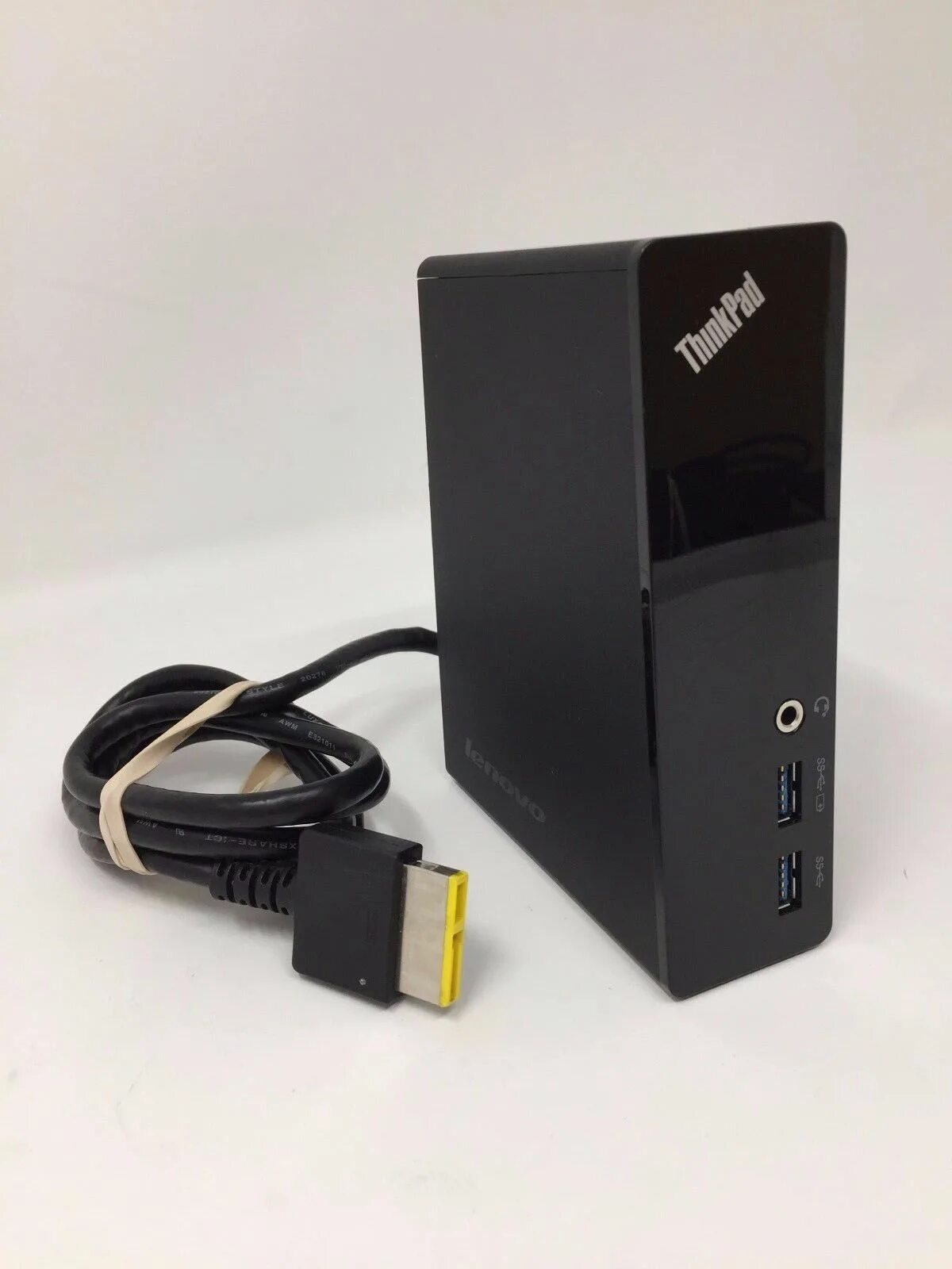 Onelink ссылка. Lenovo onelink Dock fru 03x6816. Lenovo THINKPAD Dock Station du9026s1. Док станция для ноутбука Lenovo x1. Порт репликатор.