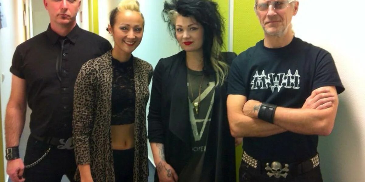 Men without hats 80's live. Группа men without hats. Without hats. Men without hats cover. Without hats.