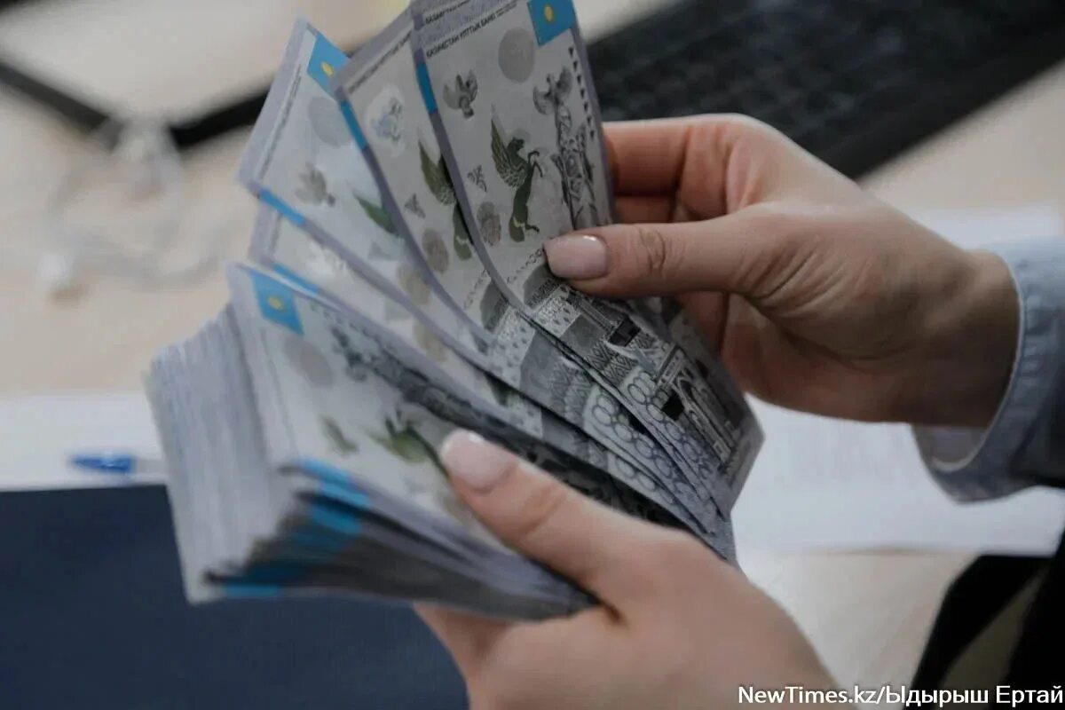 Казахстан будет повышения зарплаты