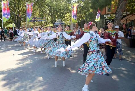 Местные жители геленджика
