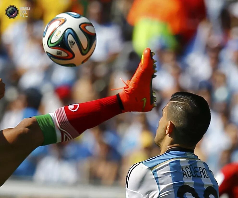 Фулеко талисман. Аргентина германия финал 2014. Чм 2014 финал германия аргентина. Фифа 2014 бразилия. Чм по футболу 2014.