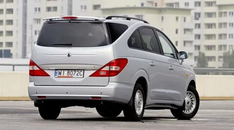 Ssangyong rodius