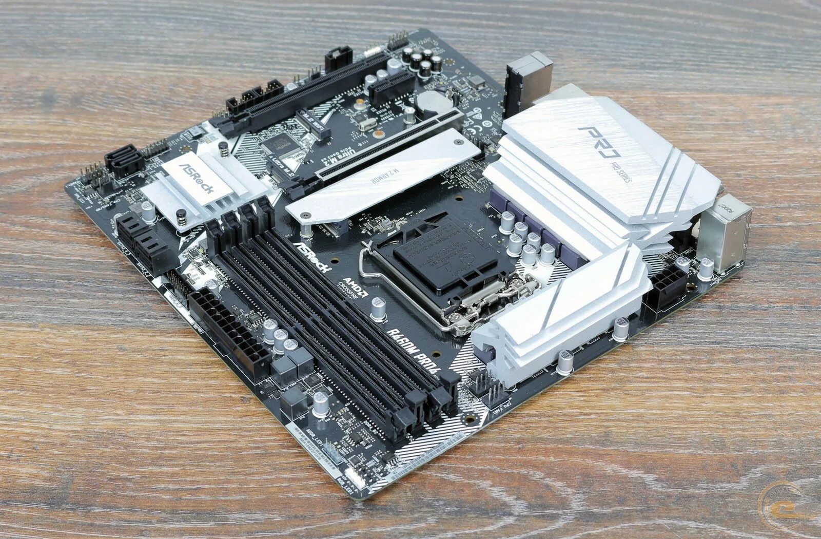 Материнская плата asrock b460m pro4. ASROCK b460m pro4. ASROCK LGA 1200 b460 b460m pro4. ASROCK b560 pro4.