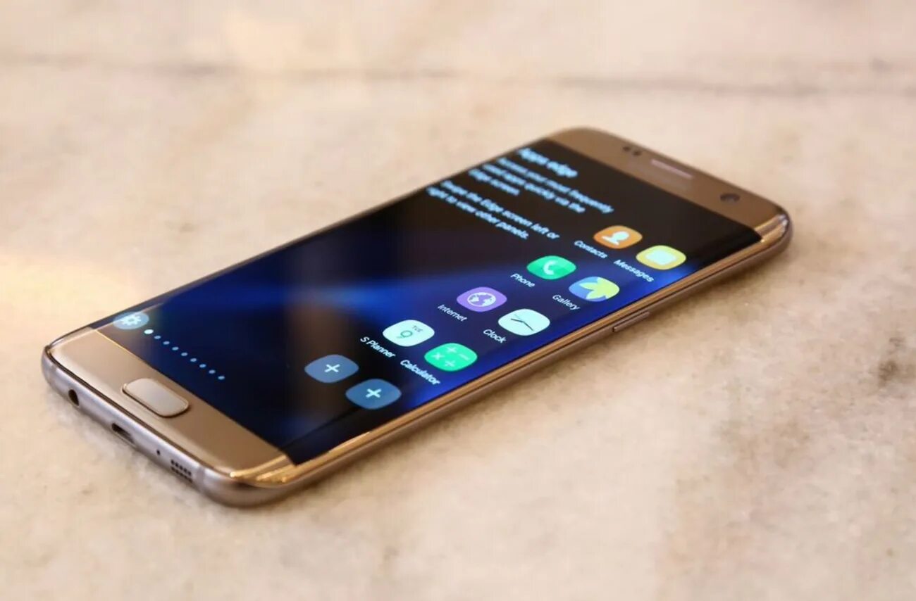 Galaxy s7 sm-g930. Самсунг галакси с 7 эйдж. Samsung s7 edge fap. Самсунг галакси s7 edge. Samsung galaxy 7 edge.