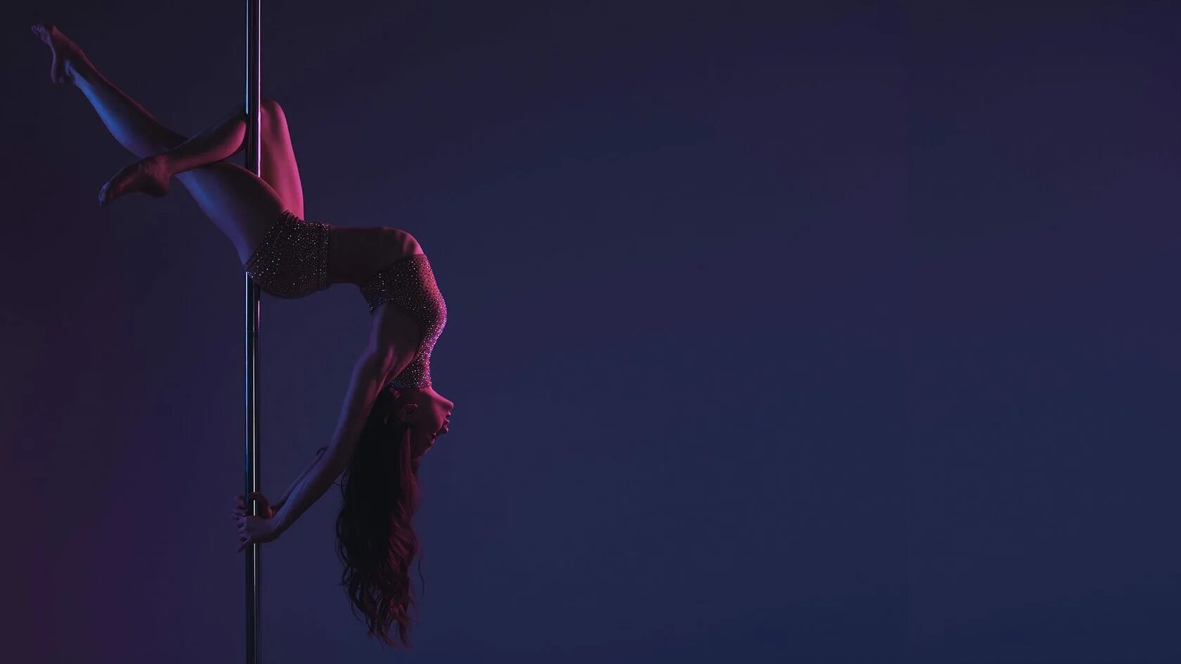 Striptease Скачать