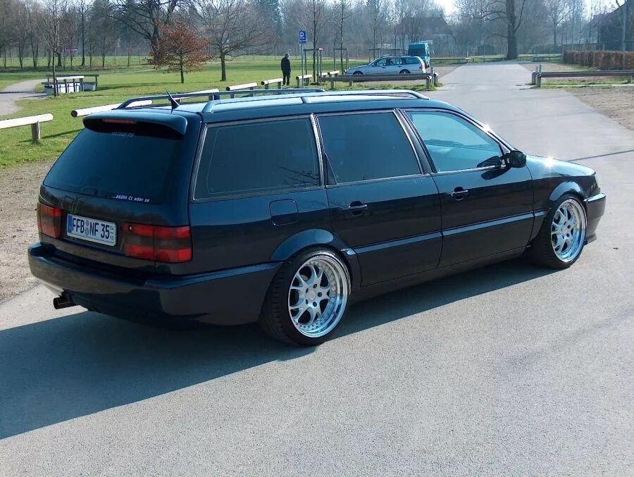 3 4 универсалы. Volkswagen Passat b4 variant. VW Passat b4 Wagon. Volkswagen Passat b3 Wagon Tuning. Фольксваген Пассат б3 универсал.