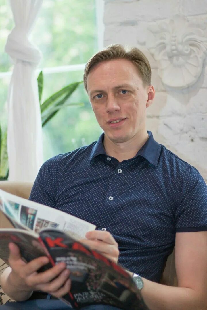 Александр томов борец. Александр томас. Alexander thom. Tom alexander. Пенс александр.