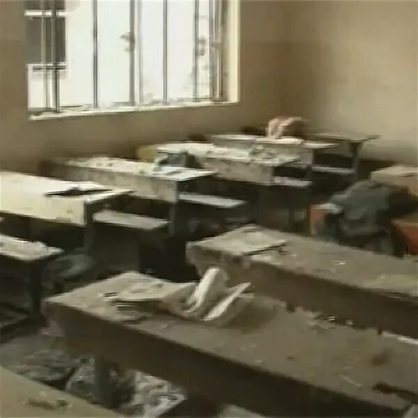 Взорванный класс. Гимназия 175 казань внутри после теракта. Взорванный класс. Кабинет химии после взрыва. Общага спбгмту 111.