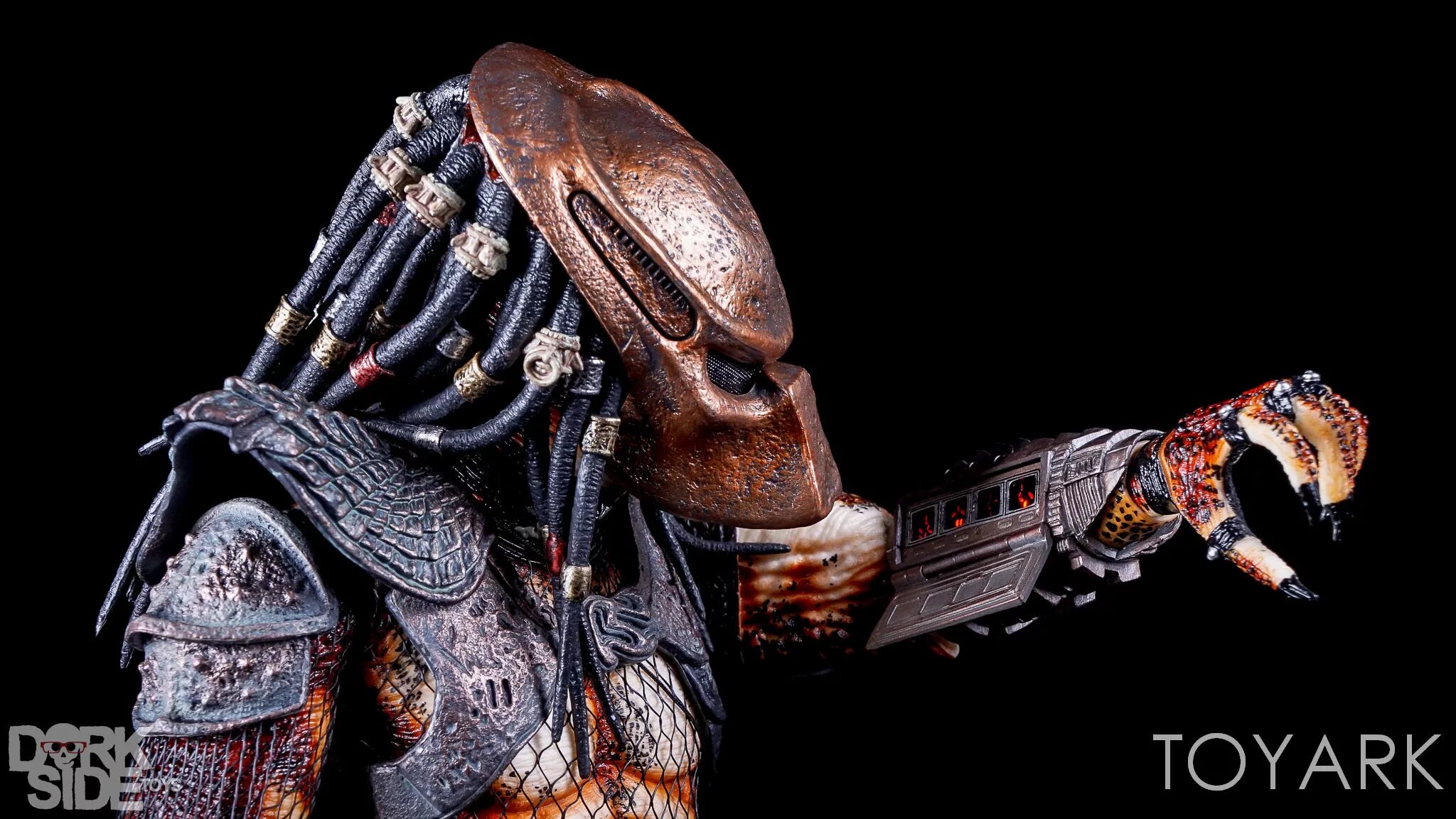 Сердце хищника. Яутжа хищник. Алиен предатор хищник. Чужой против хищника 2004 шрам. Lost predator neca.