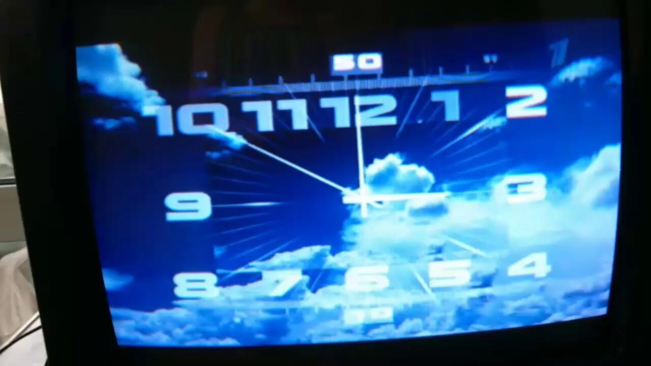 Часы первого канала 2011. Часы первого канала 2011. Часы и начало первого канала. Часы первого канала. Часы первого канала вечерняя версия.