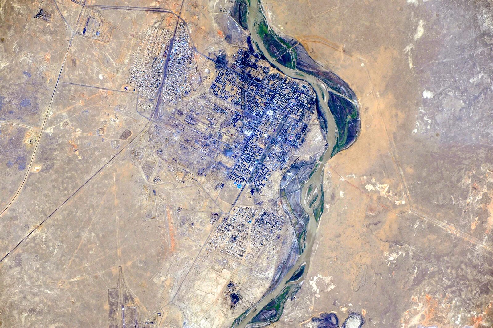 ленинск со спутника