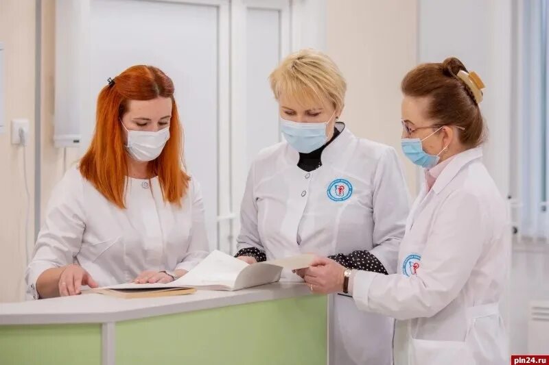 Прием врача терапевта. Рекомендации врача. Смирнова елена николаевна рязань. Обследование у врача. Прием терапевта.