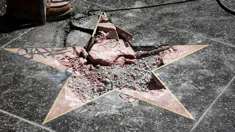Звезда на аллее славы в голливуде трамп