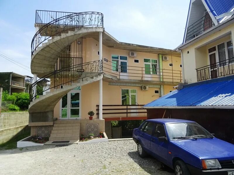 Гостевой дом киви лоо ул жигулевская. Лоо жилье частный. Лоо ул декабристов. Сочи лоо улица декабристов. Лоо жильё у моря.