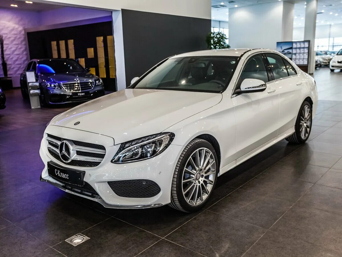 Купить мерседес бенц с класс. Mercedes Benz c180 2018. Mercedes Benz 205. Mercedes c class 2018. Mercedes Benz w205 2018.