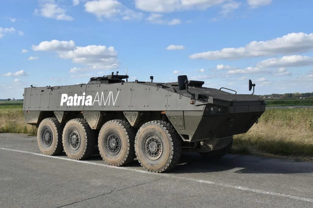 Patria est. Финский БТР Патрия. БТР Патрия AMV. БМП Patria AMV. Финский БТР sisu xa-180.