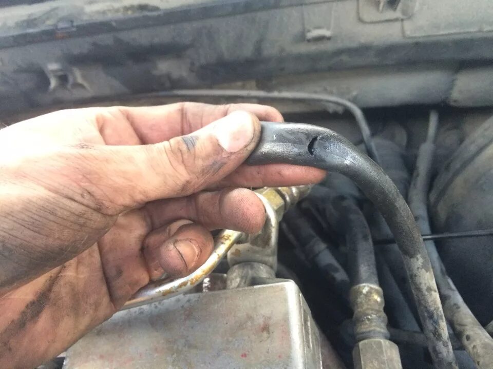 Опель вектра б ошибка. P0100 z18xe. p0100 opel. p0100 opel z18xe. р1110 ошибка опель вектра б.
