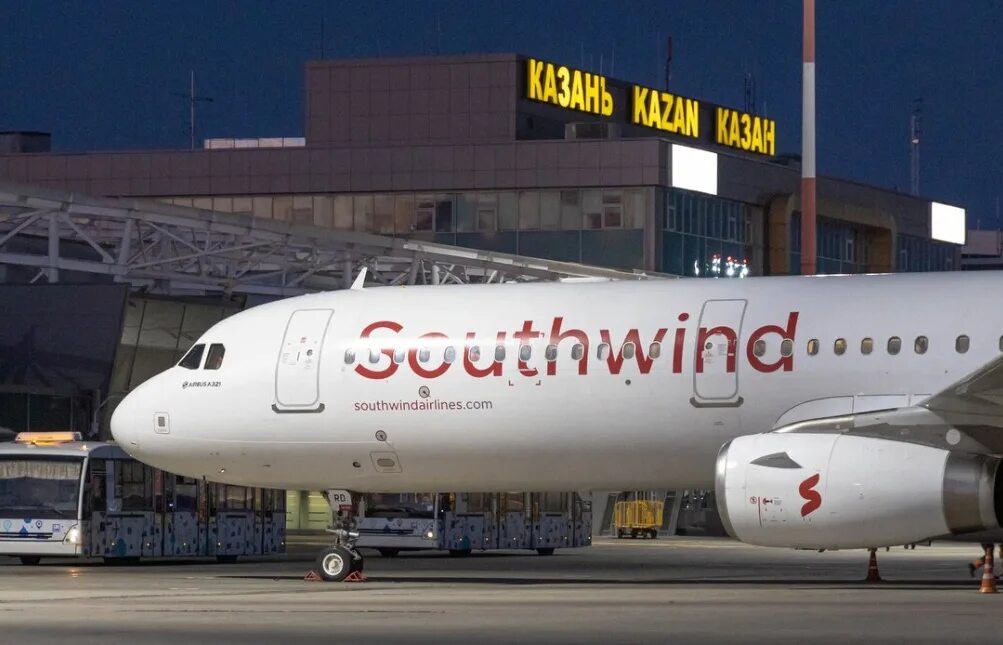 Южный ветер авиакомпания отзывы. South Wind авиакомпания. Southwind Airlines авиакомпания. South Wind самолеты. Southwind Airlines самолеты.