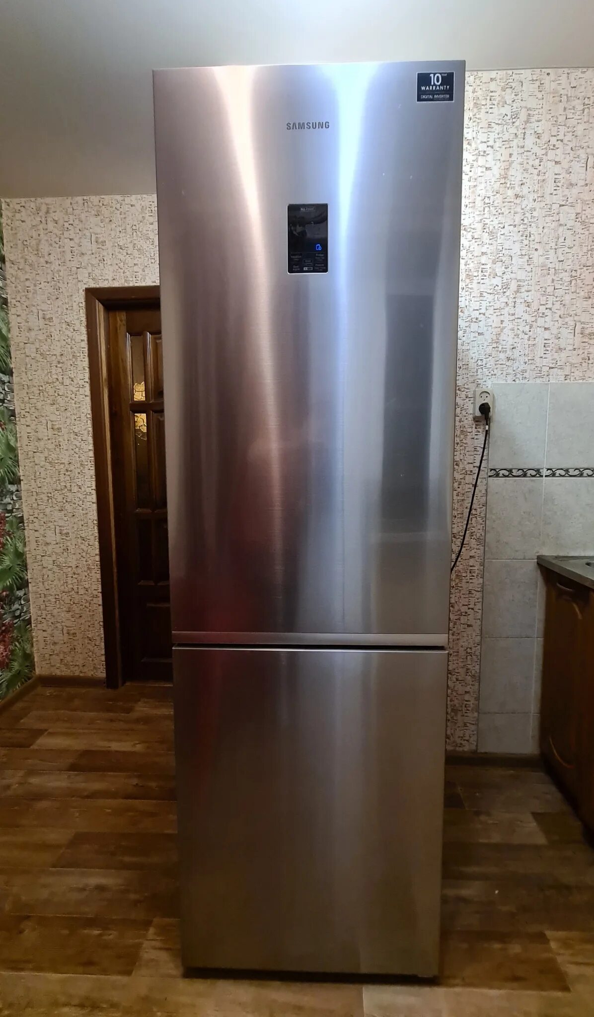 Холодильник samsung rl34. Холодильник samsung rl-59 gdeih. Холодильник самсунг покупателей. Samsung rl-40 scsw. Холодильник самсунг покупателей.