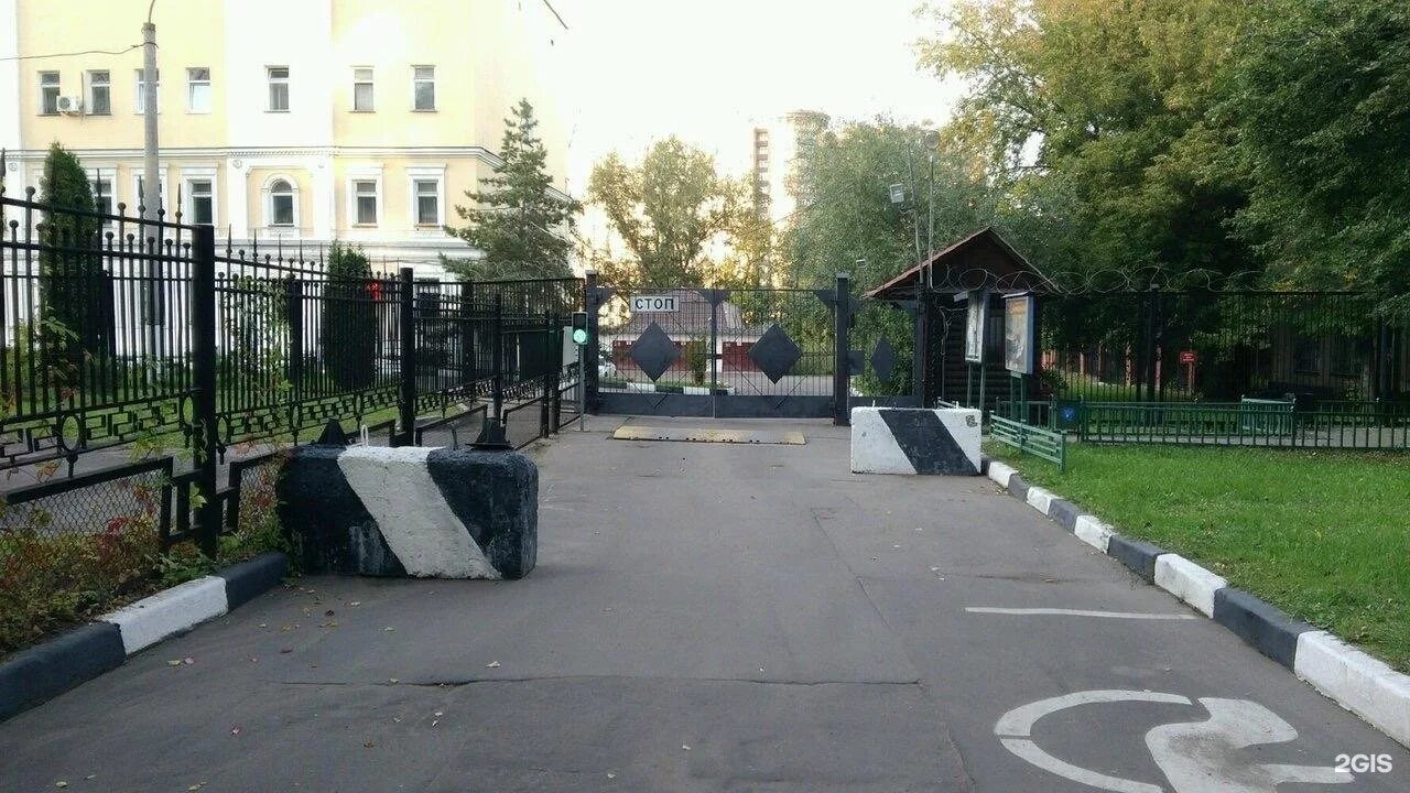 Династия лефортово гостиница москва. Самокатная улица москва. Лефортовский отдел. Лефортовский отдел. Лефортовский отдел.