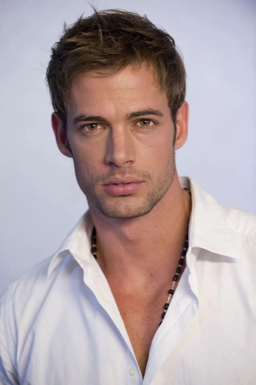 Уильям Леви. Уильям Леви Гутьеррас. Актер William Levy.