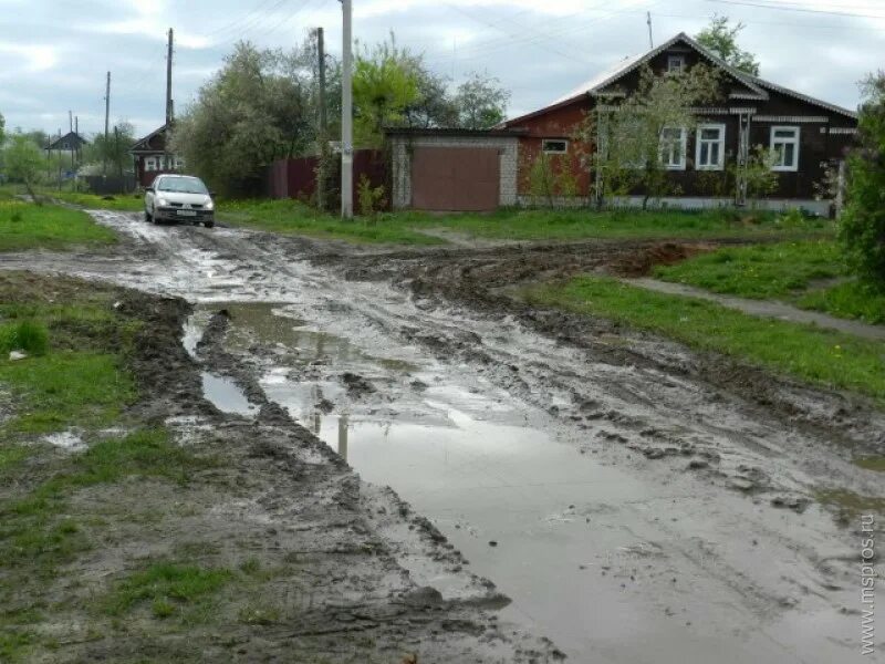 Иваново плохой город. Иваново грязный город. Привокзальная площадь иваново. Иваново плохой город. Вокзальная площадь иваново 1995.