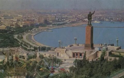 Париж баку