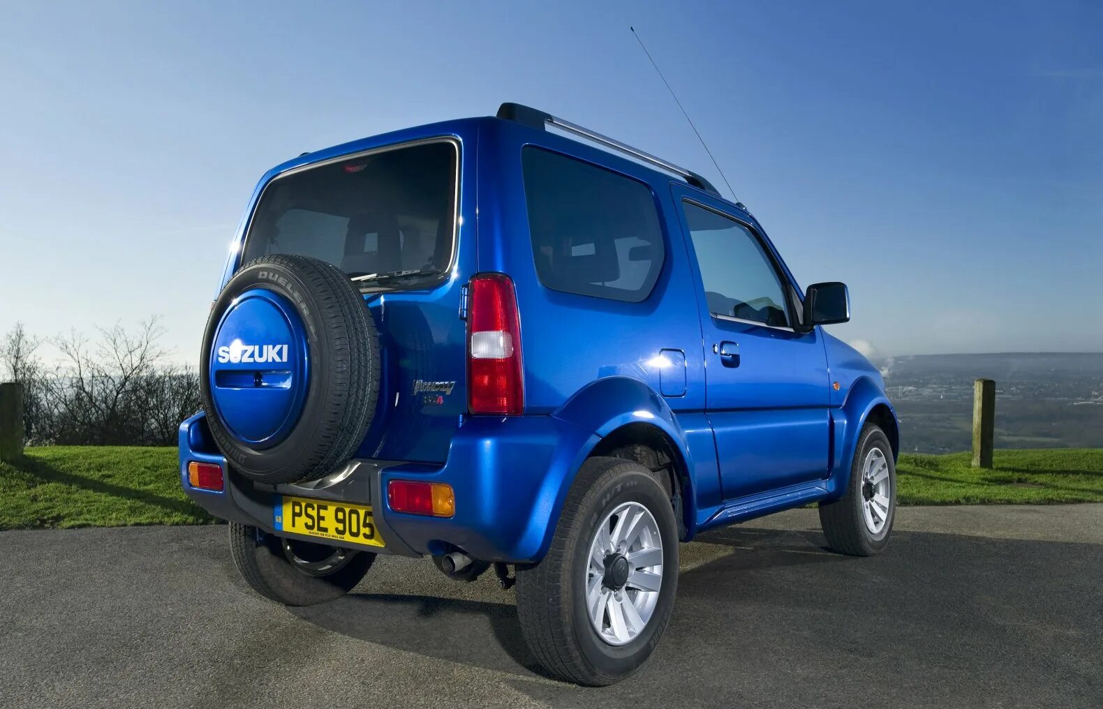 Suzuki Jimny 4. Сузуки Джимни 2014. Сузуки Джимни 2008 синий. Suzuki Jimny 43.