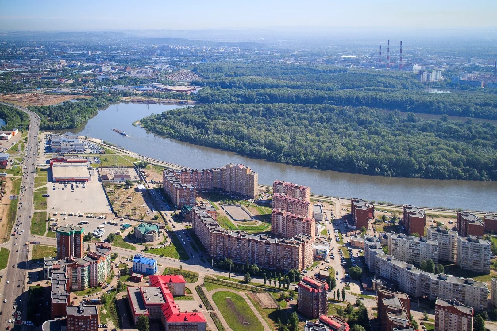 Уфа на берегу какой. Уфа район Сипайлово. Микрорайон Сипайлово Уфа. Река Уфа в Сипайлово. Уфа район Сипайлово парк.