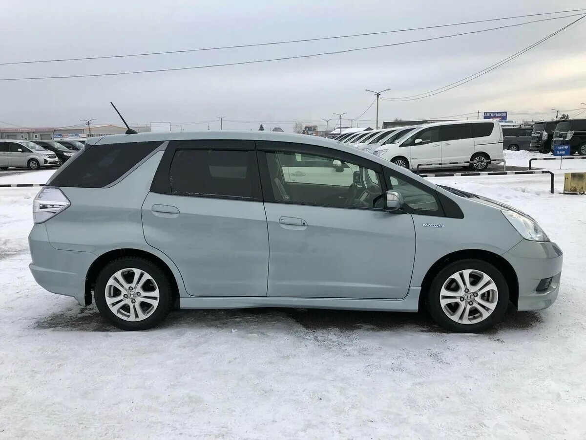 Honda fit shuttle колеса. диски хонда фит шаттл. колеса хонда fit shuttle. хонда фит шаттл на 16 литье. глушитель honda fit shuttle.