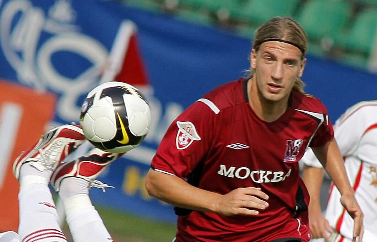 Макси лопес москва. Макси лопес аргентинский футболист. Макси лопес футболист. Maxi lopez. Макси лопес аргентинский футболист.