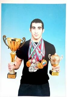 Кратный чемпион