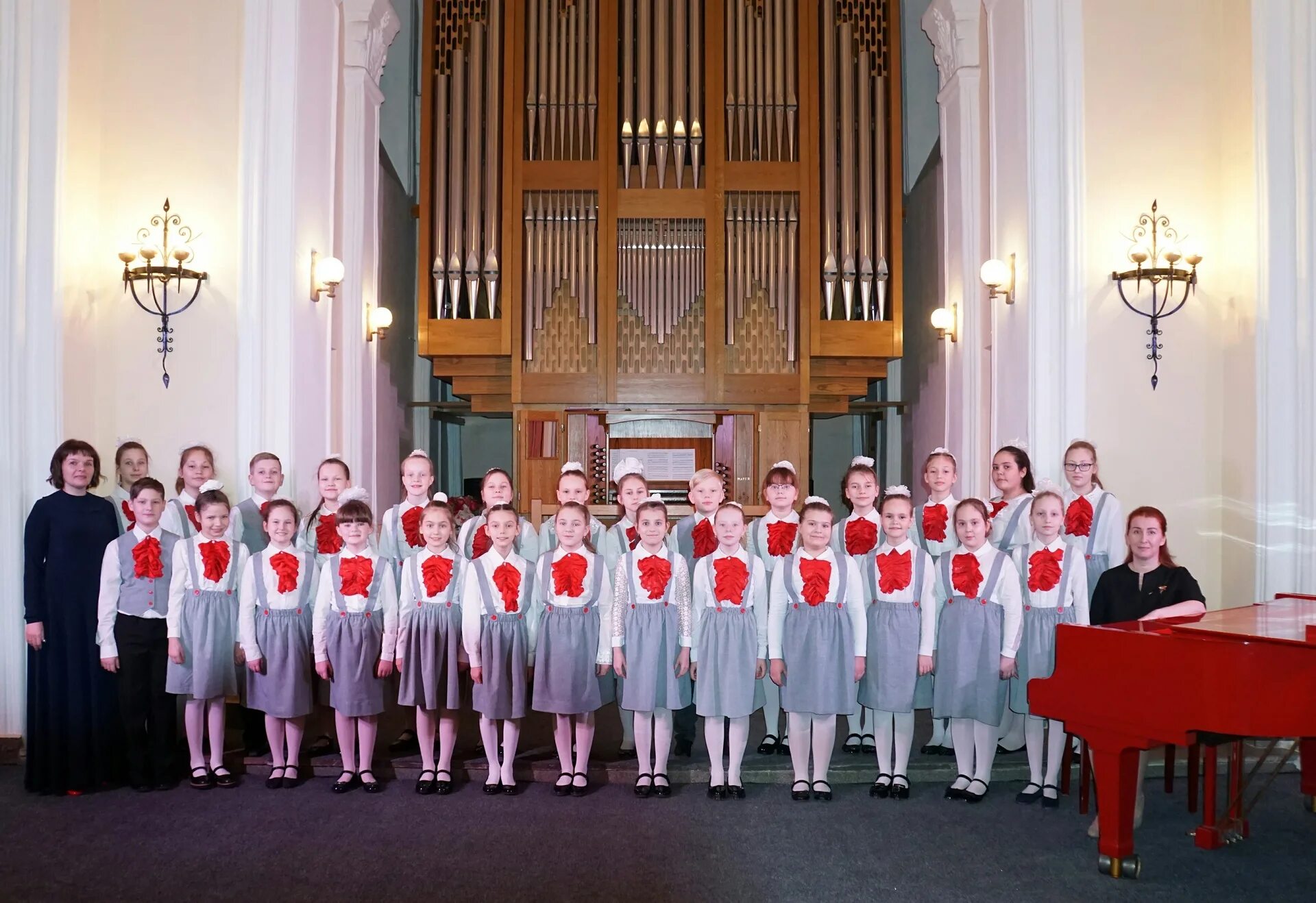 тверская филармония хор. хор детей. хоровые коллективы. аверина надежда владимировна хормейстер. академический хор двфу.