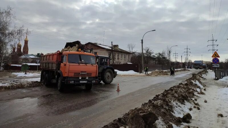 Субботник во дворе. Благоустройство общественных пространств. Уборка города тамбов. Уборка города тамбов. Уборка города тамбов.