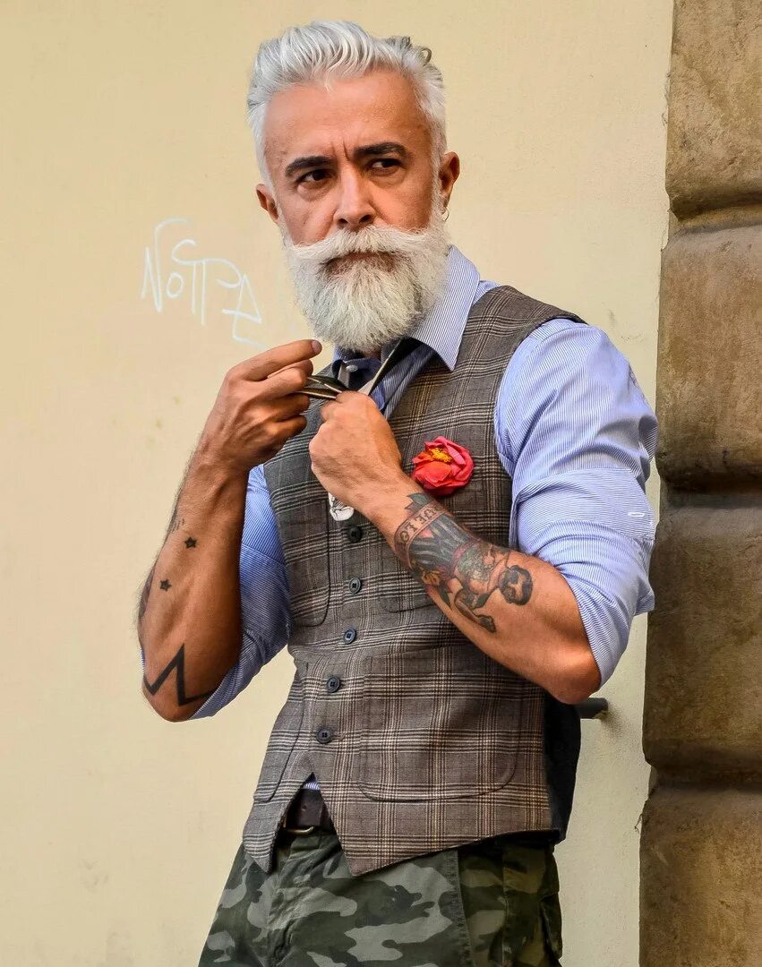 Дедушка и внучка. Дедушка и внучка. Юный дедушка. Толстой хипстер. Ван дэшунь 80-летний дедушка-модель.