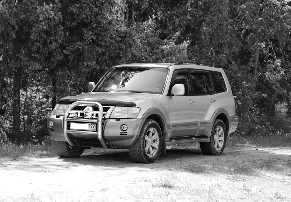 Паджеро 3 дизель 3.2. Mitsubishi Pajero 7 местный 2006. Паджеро серого цвета. Mitsubishi Pajero Приднестровье. Mitsubishi pajero 3 дизель