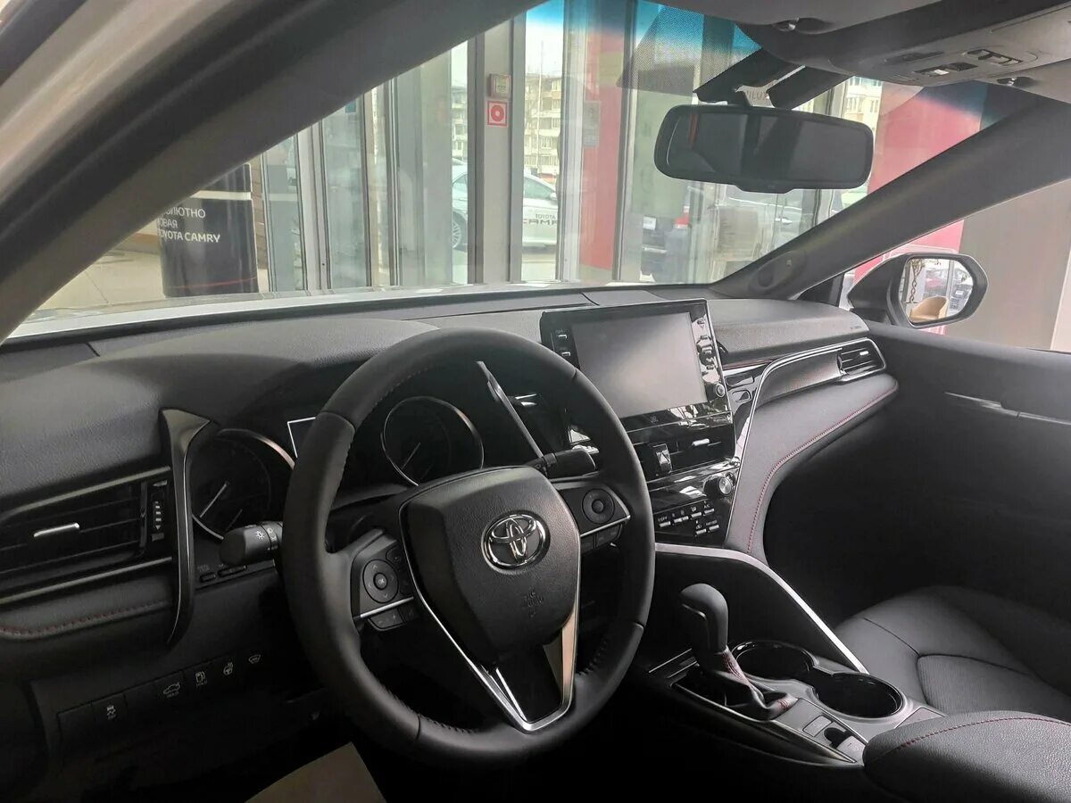 Camry xv70 рестайлинг. Toyota camry luxe safety 2021. тойота камри executive safety 2020. тойота камри 70 рестайлинг салон. Camry xv70 рестайлинг.