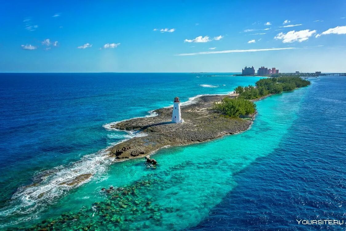 Bahamas islands. Маяк Андроса Багамские острова. Остров Парадайз Багамские острова. Андрос (остров, Багамы). Багамы остров Тауэр Бэй.