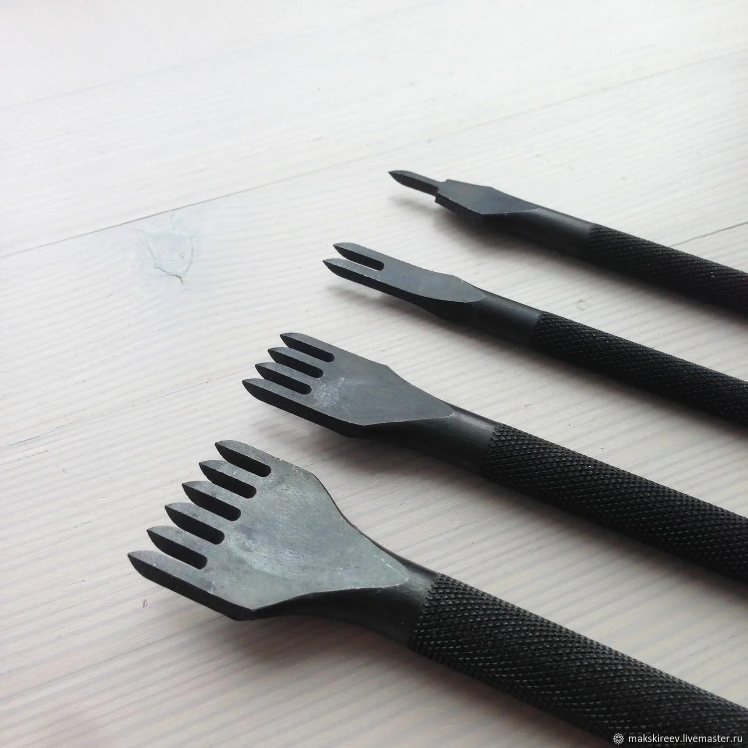 Пробойники 6 мм строчные. Пробойник lux-tools 3 мм. Пробойник 3мм. Строчный пробойник 3мм. Пробойник simple punch r3-3.