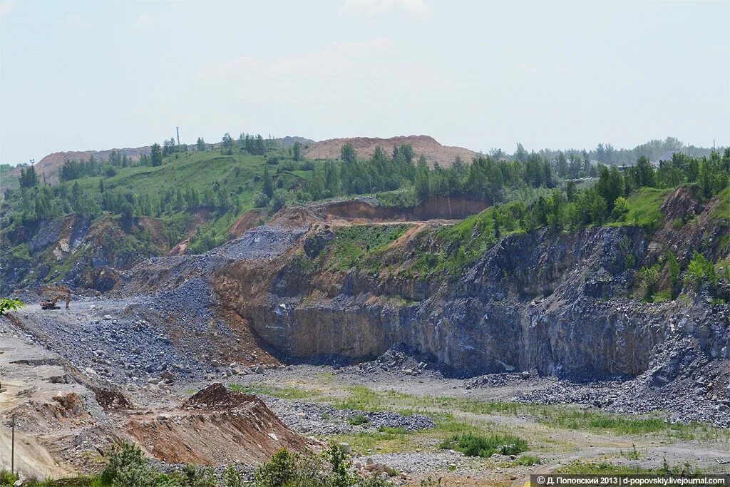 Сибантрацит новосибирск. Карьеры новосибирска вакансии. Криводановский карьер новосибирск. Карьер борок новосибирск официальный сайт. Карьер борок новосибирск.
